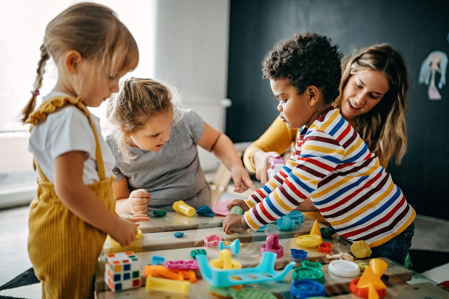 Sensory Play for Kids: Benefits, Activities, Toys & Ideas for Everyday Play